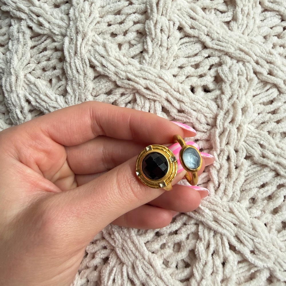 Julie Vos Rings